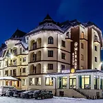 Mirage Hotel *