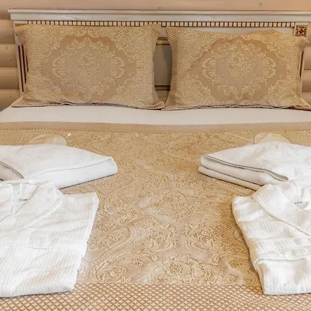 Hotel Mirage *
